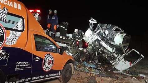 Brezilya’da feci kaza: 25 kişi hayatını kaybetti